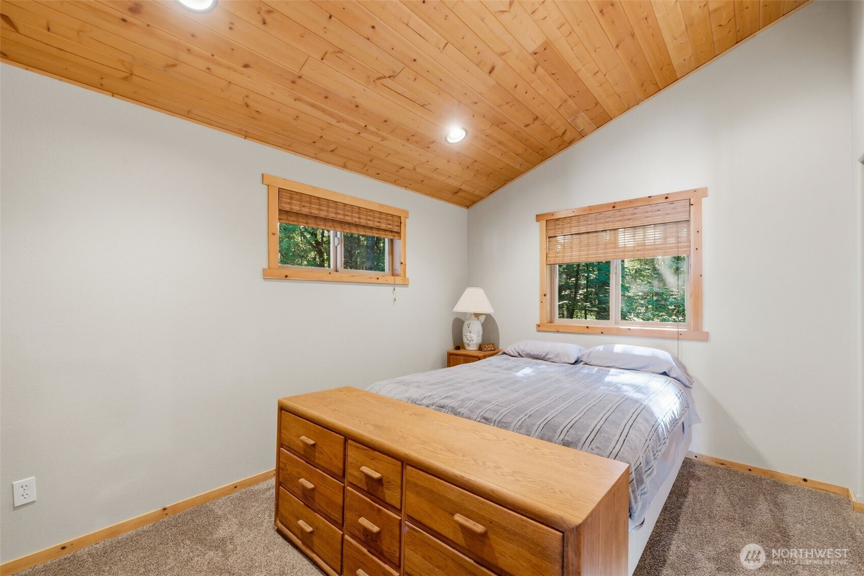 151 E Tamarack Lane