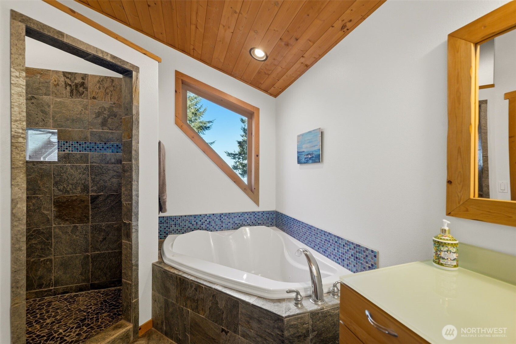 151 E Tamarack Lane