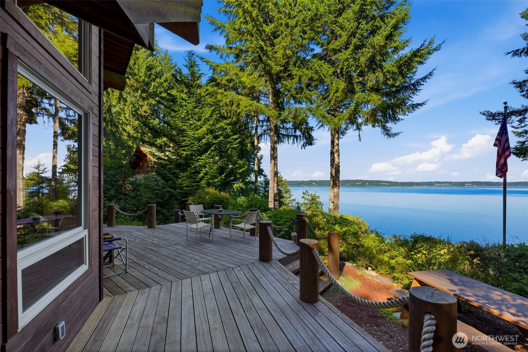 151 E Tamarack Lane