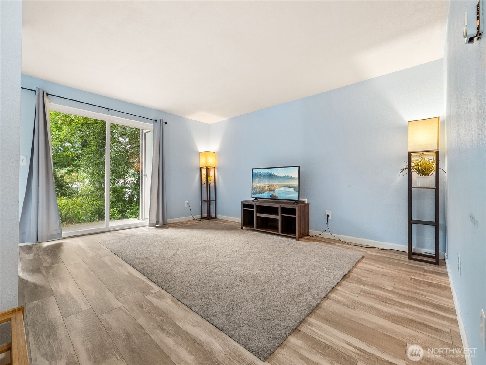 4601 SW 320th Street Unit: R2