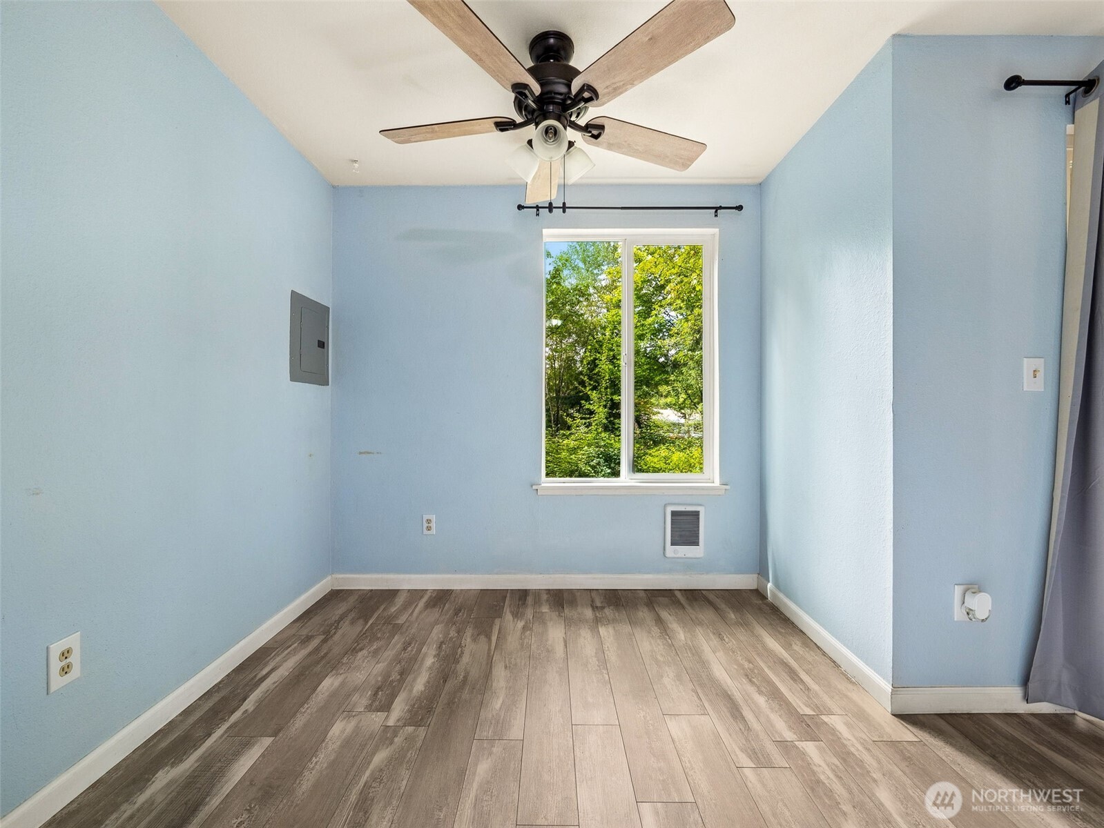 4601 SW 320th Street Unit: R2