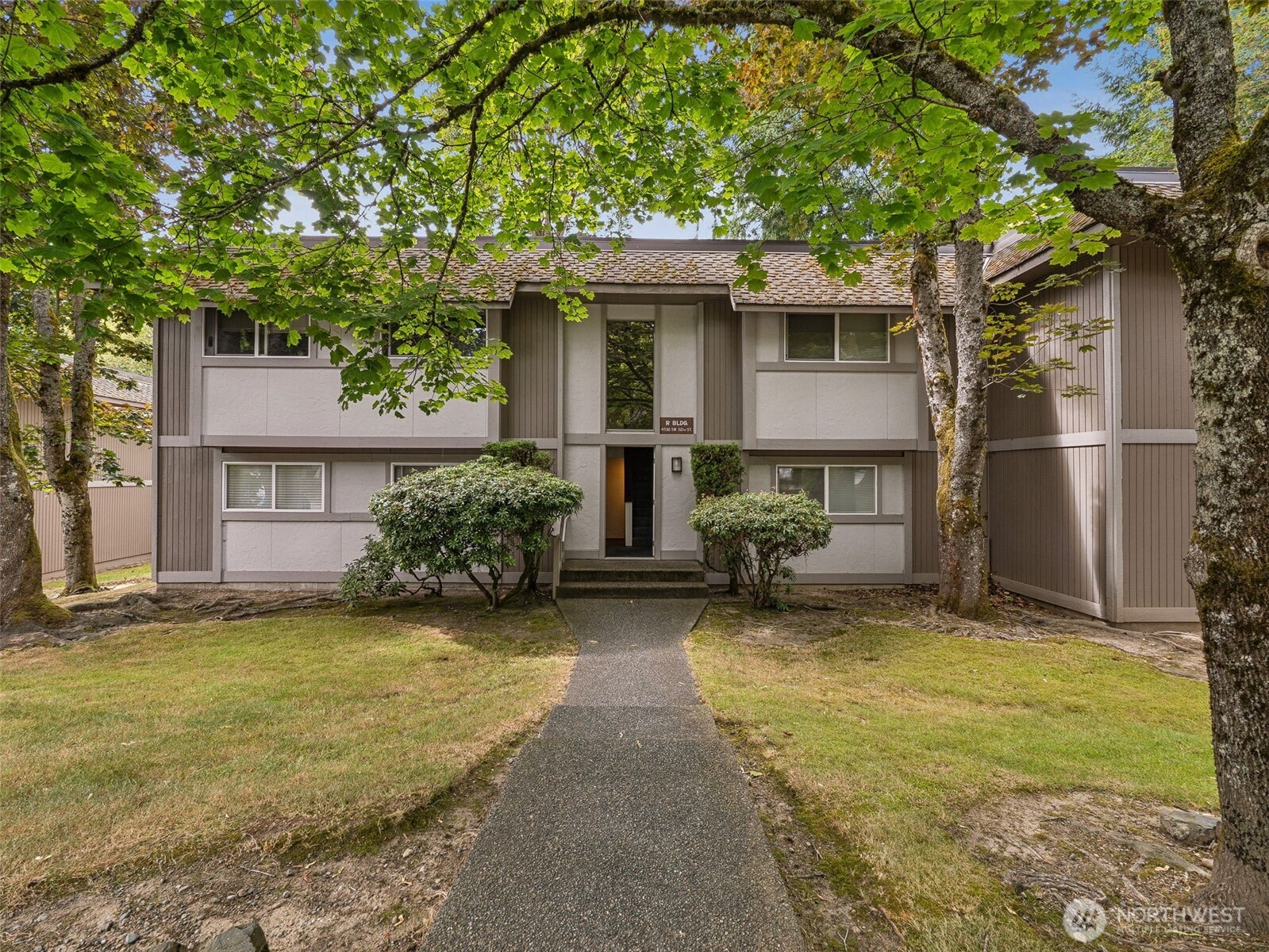 4601 SW 320th Street Unit: R2