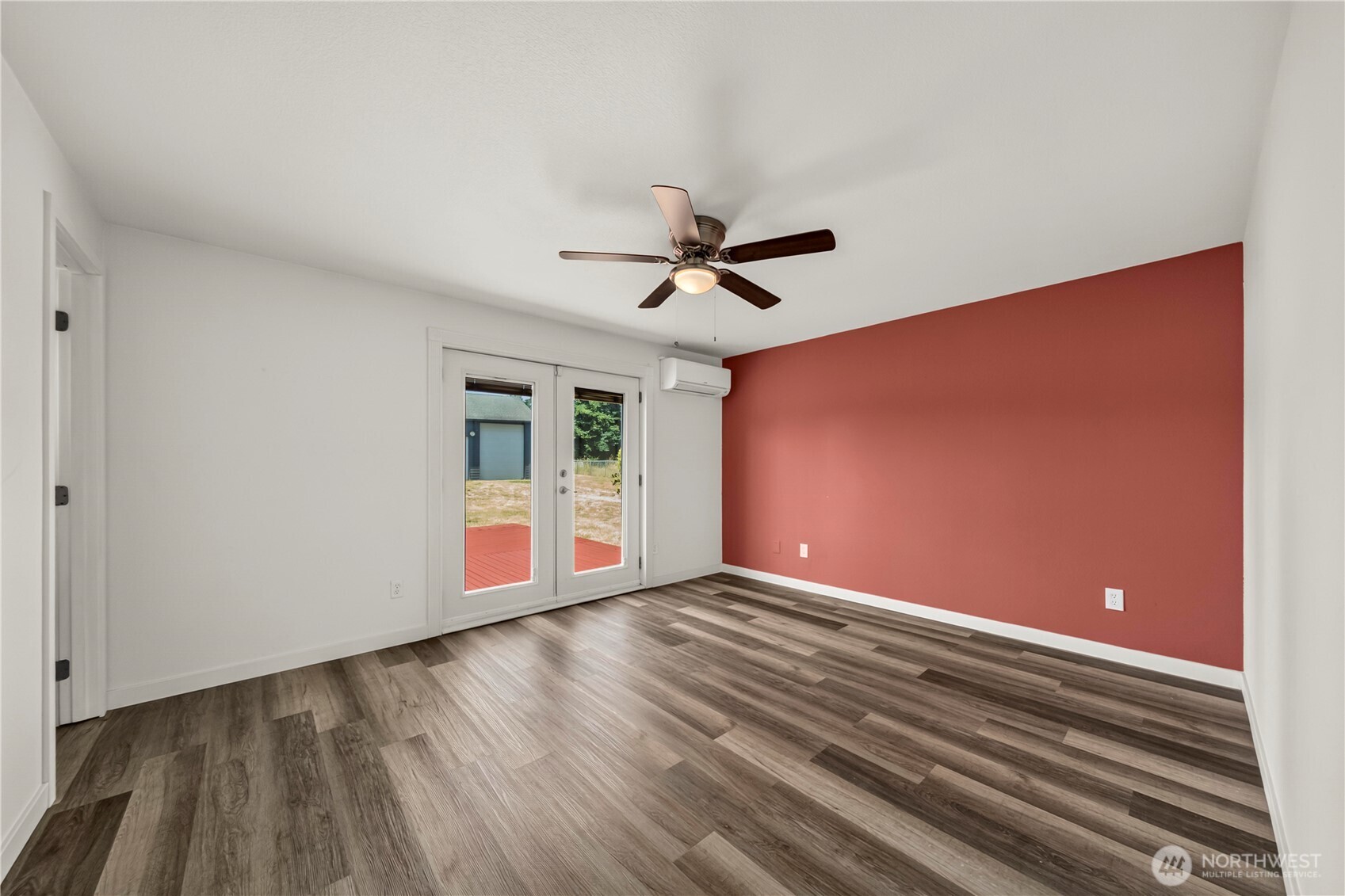 9200 Applegate Loop SW
