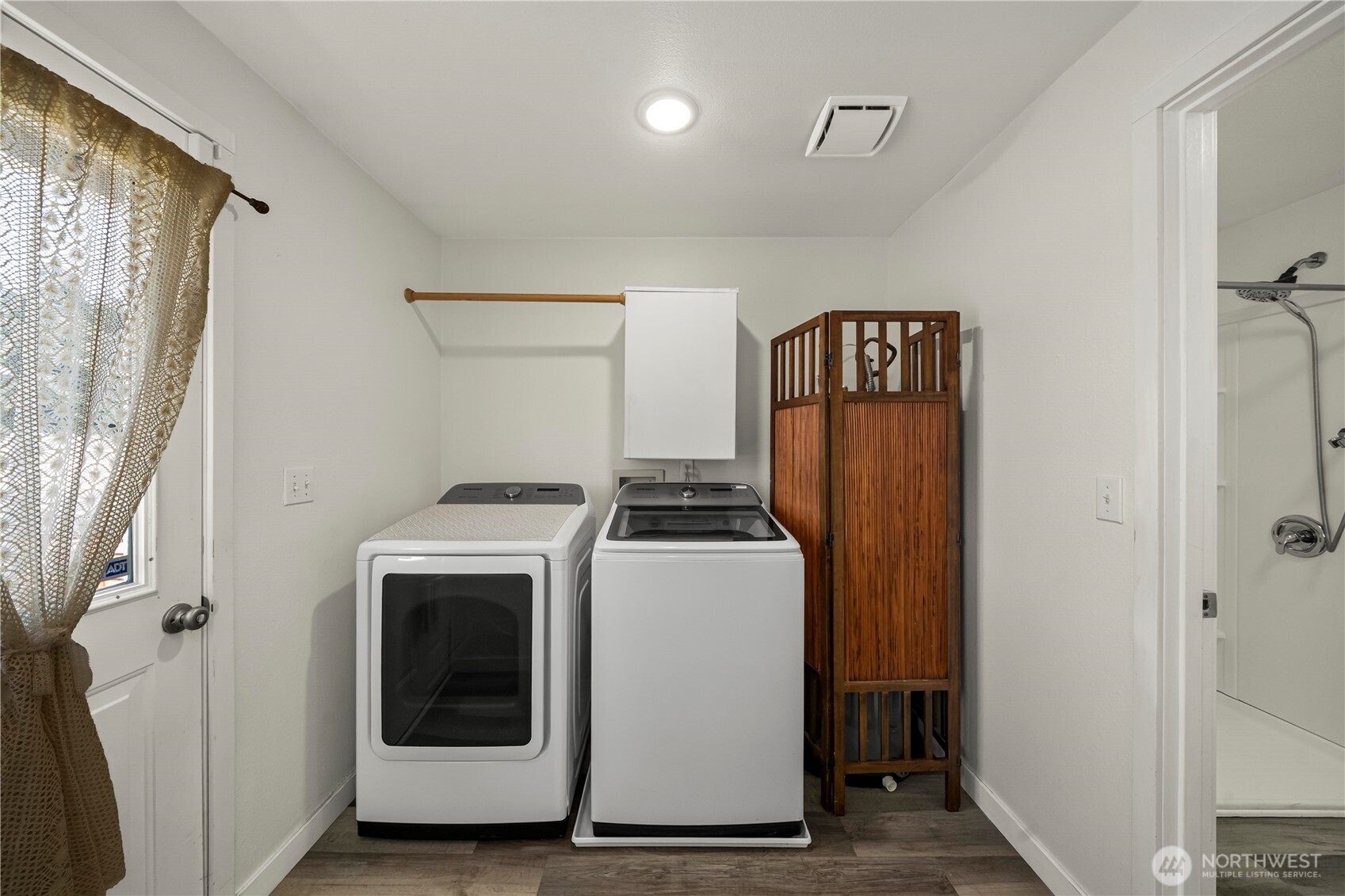 9200 Applegate Loop SW