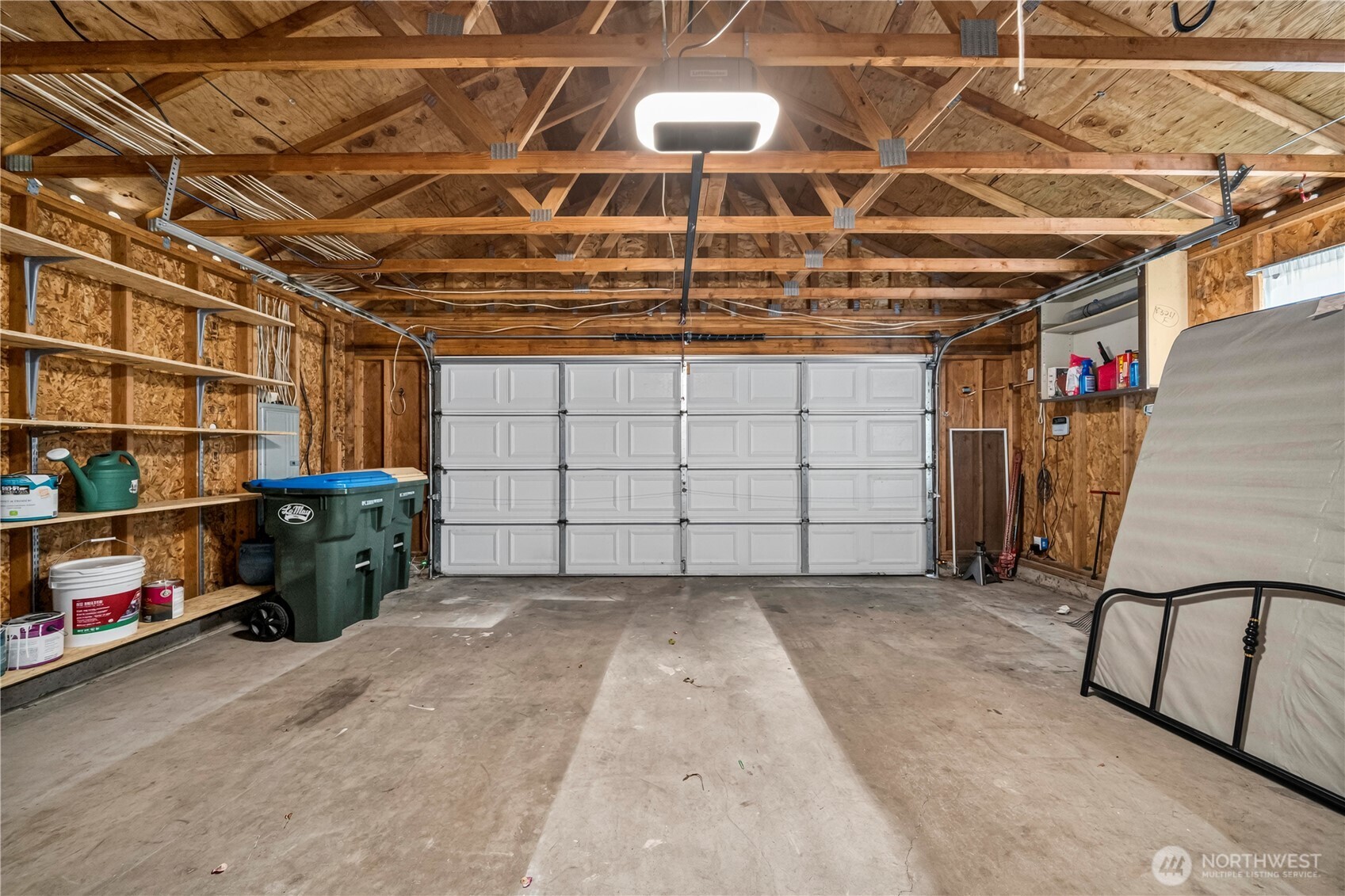 9200 Applegate Loop SW