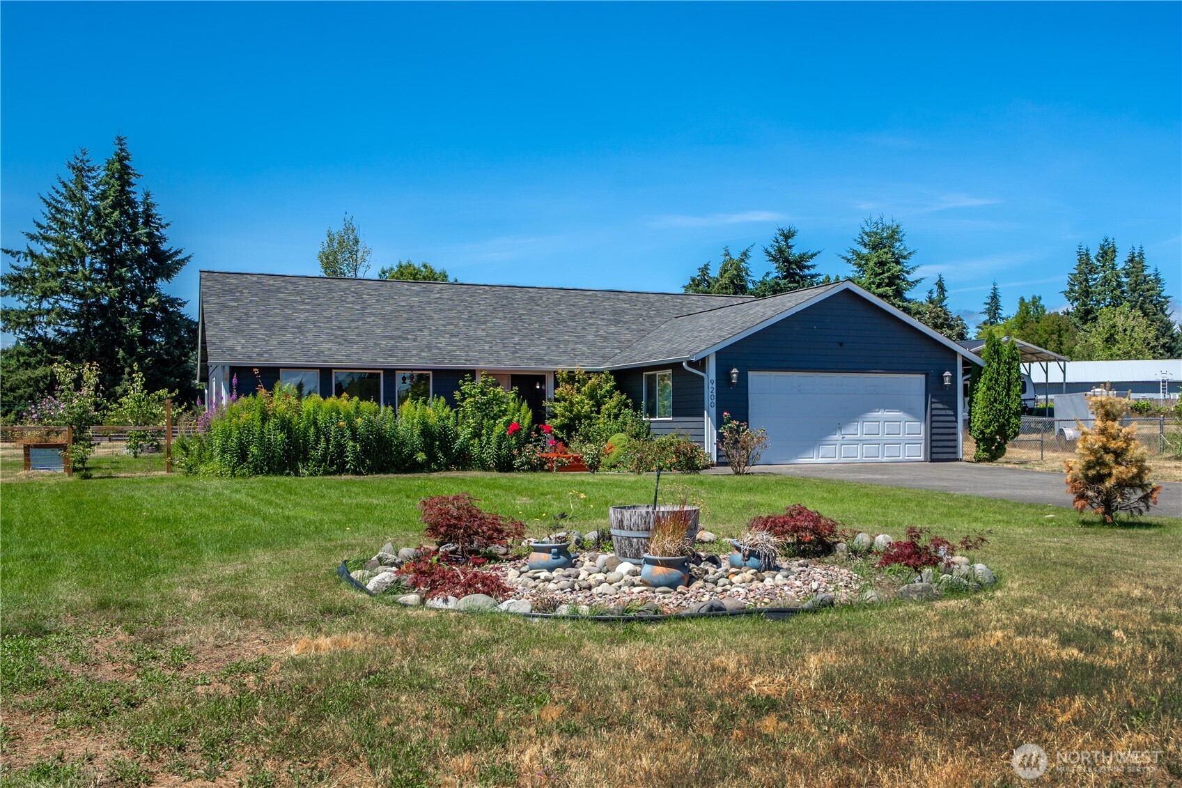 9200 Applegate Loop SW