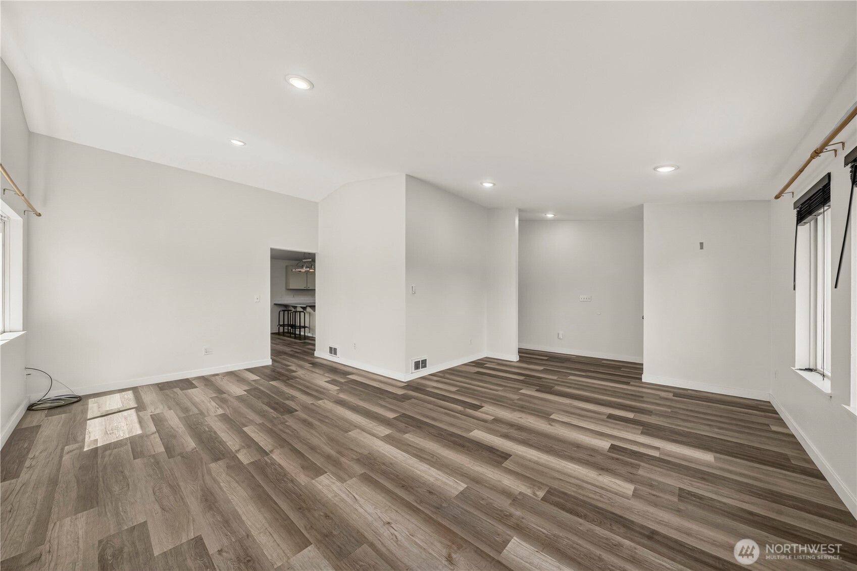 9200 Applegate Loop SW
