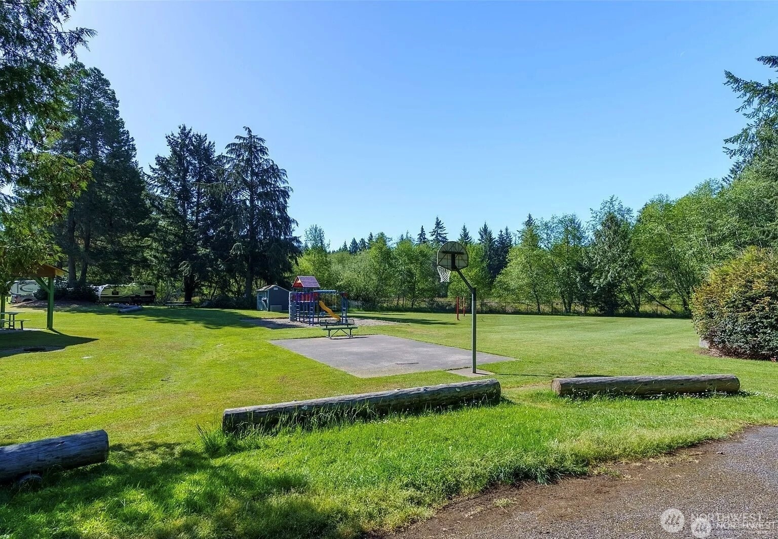10515 Edgewood Drive