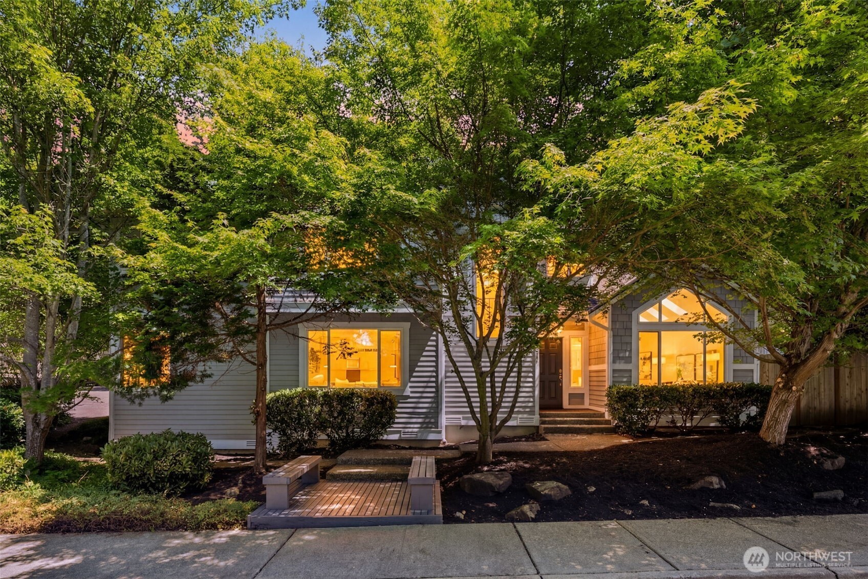 10521 NE 120th Street