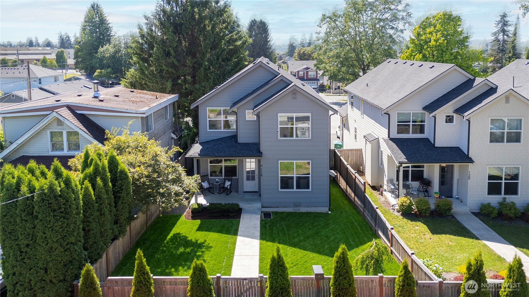 116 N Stillaguamish Avenue