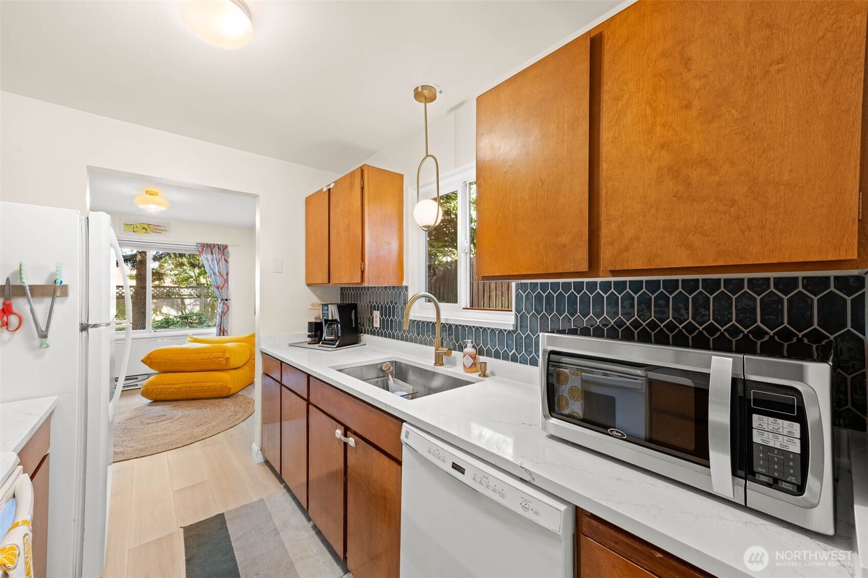 11515 Greenwood Avenue N Unit: H