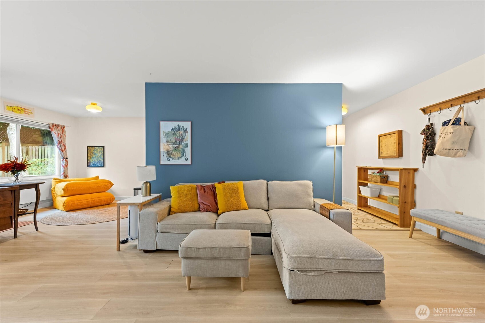 11515 Greenwood Avenue N Unit: H