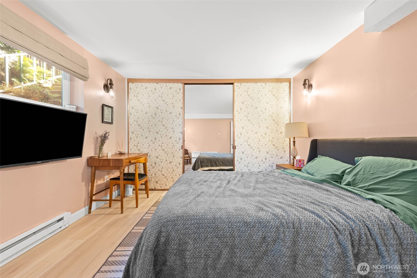 11515 Greenwood Avenue N Unit: H