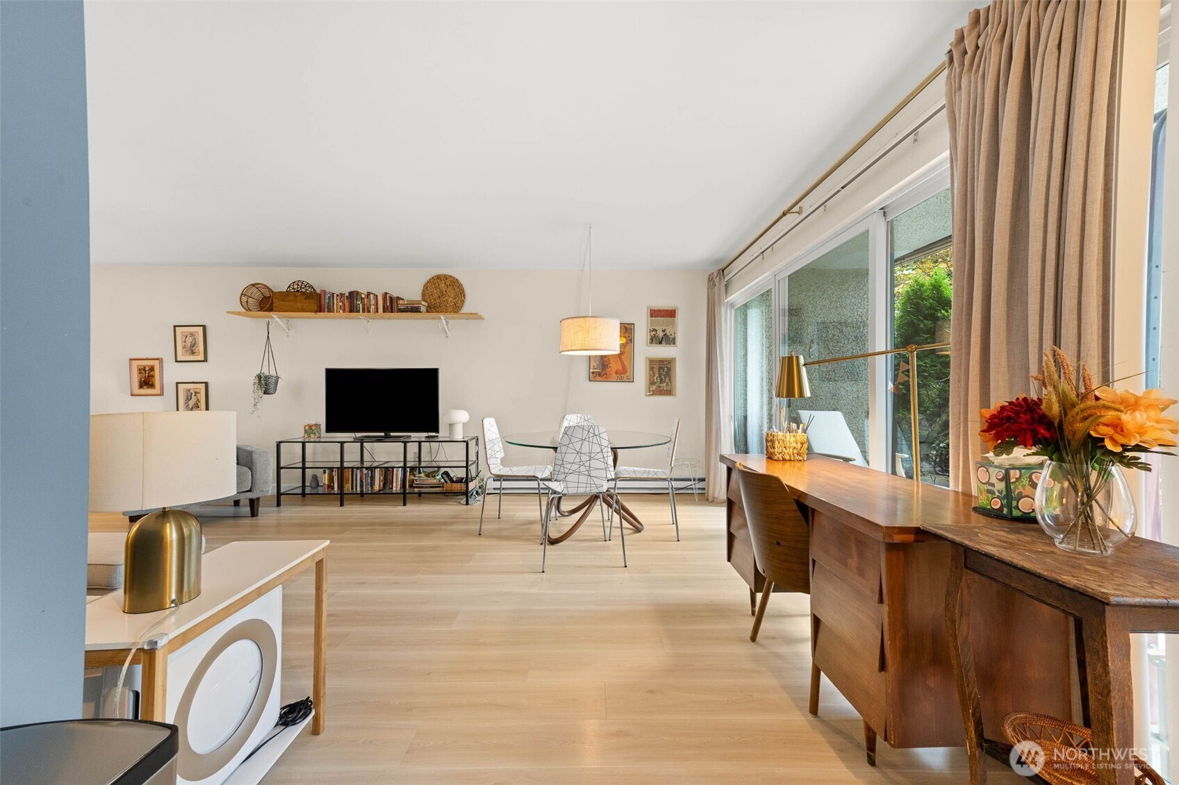 11515 Greenwood Avenue N Unit: H