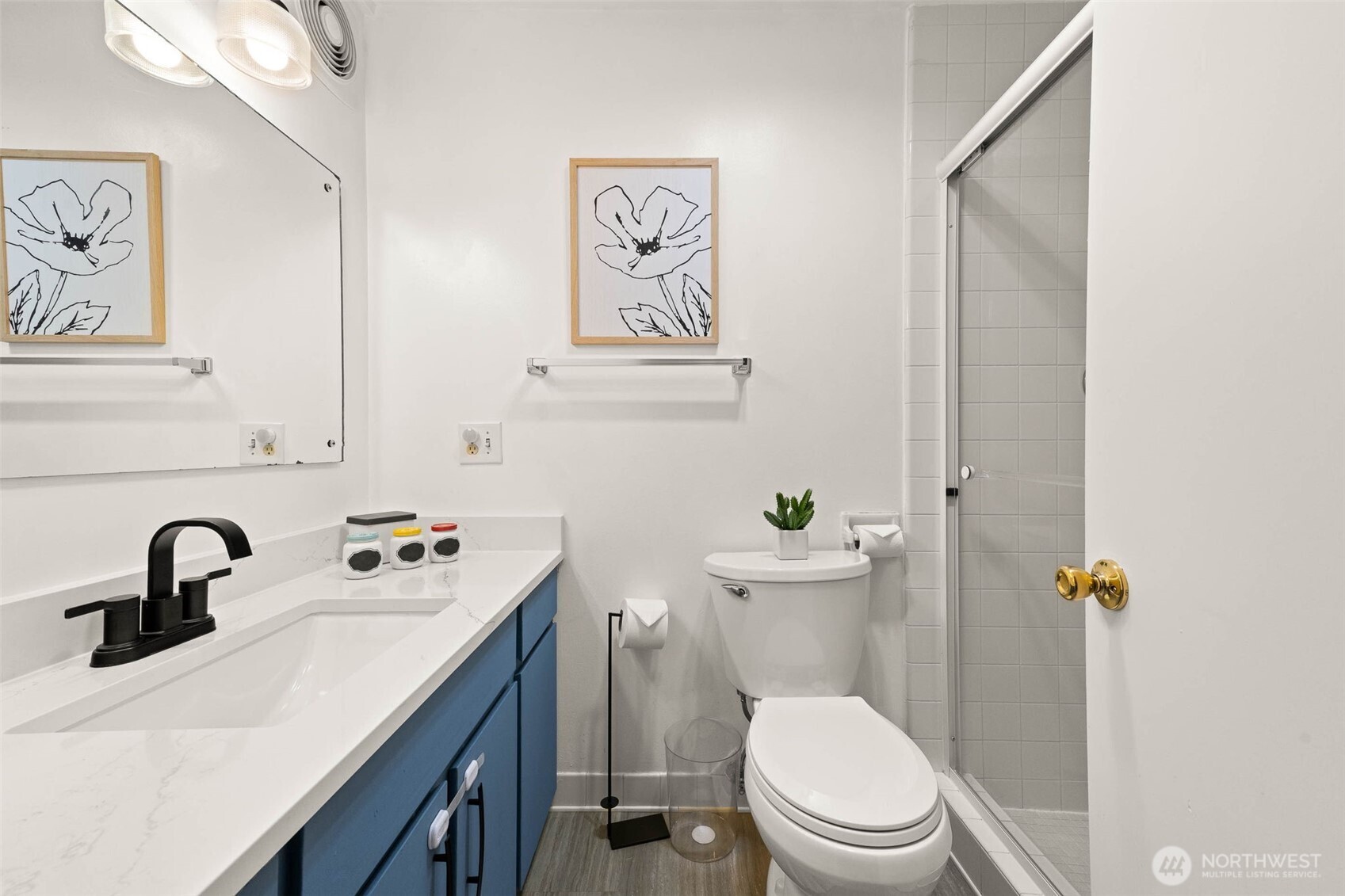 11515 Greenwood Avenue N Unit: H