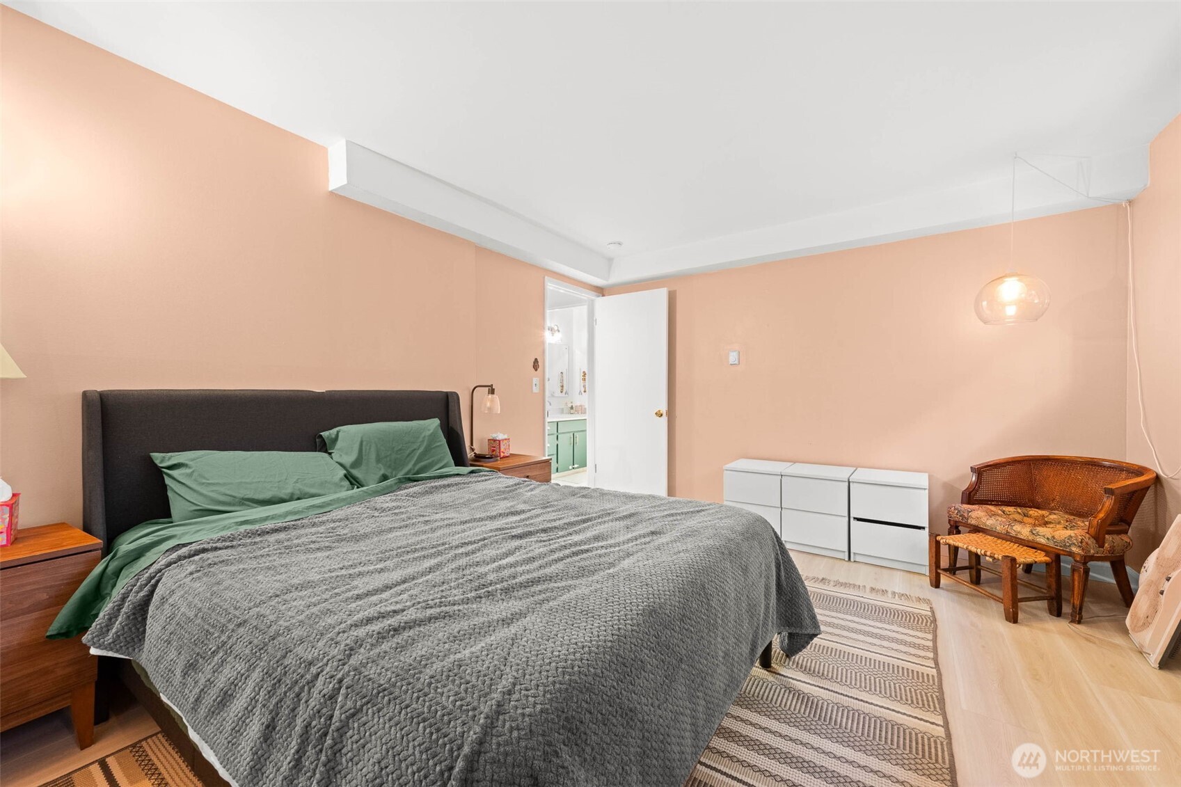 11515 Greenwood Avenue N Unit: H