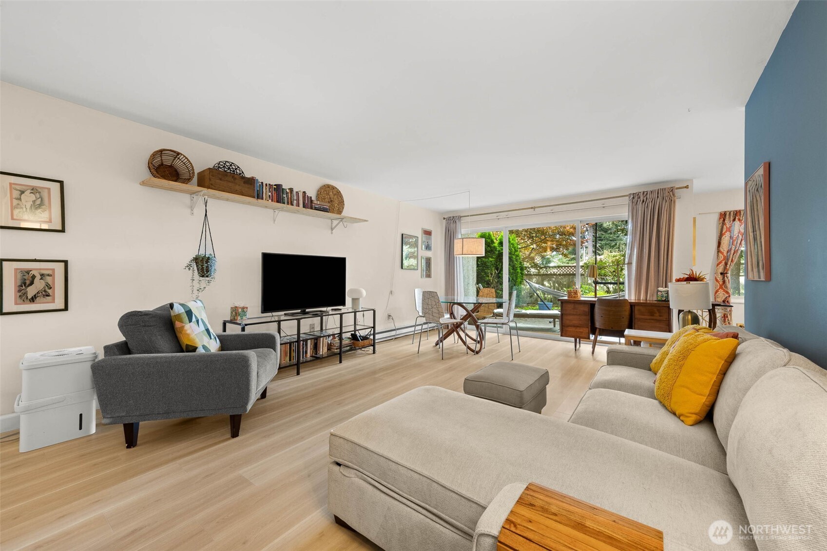 11515 Greenwood Avenue N Unit: H