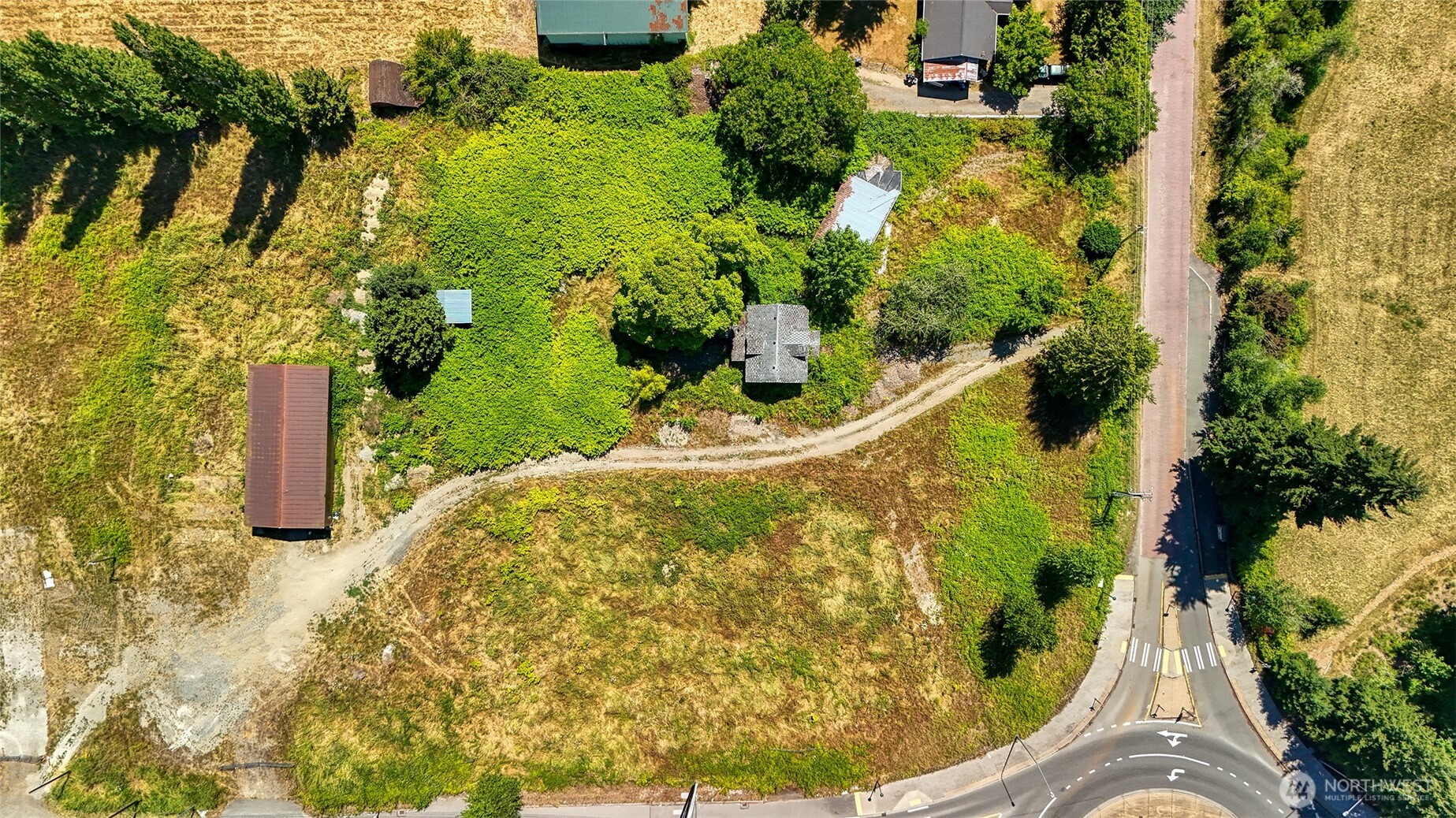 19711 NE Union Hill Rd & 7740 196th Avenue NE