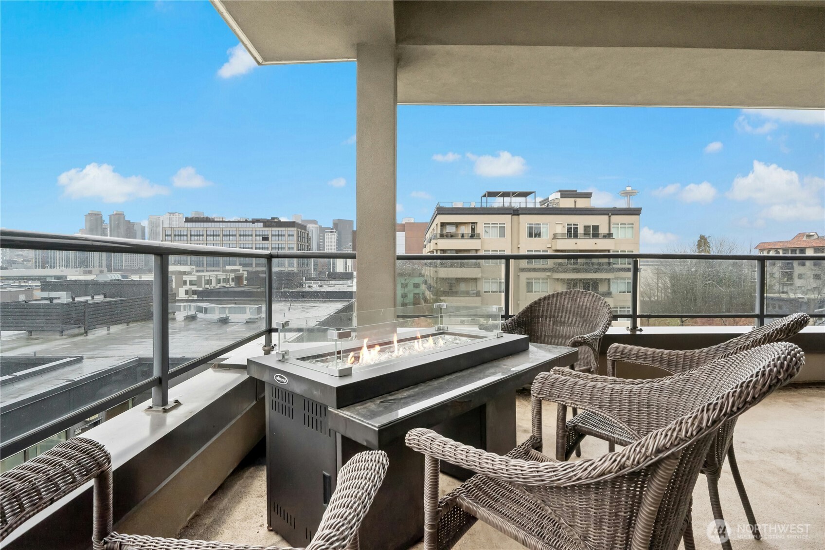 1000 N Aurora Avenue Unit: 4 0 9