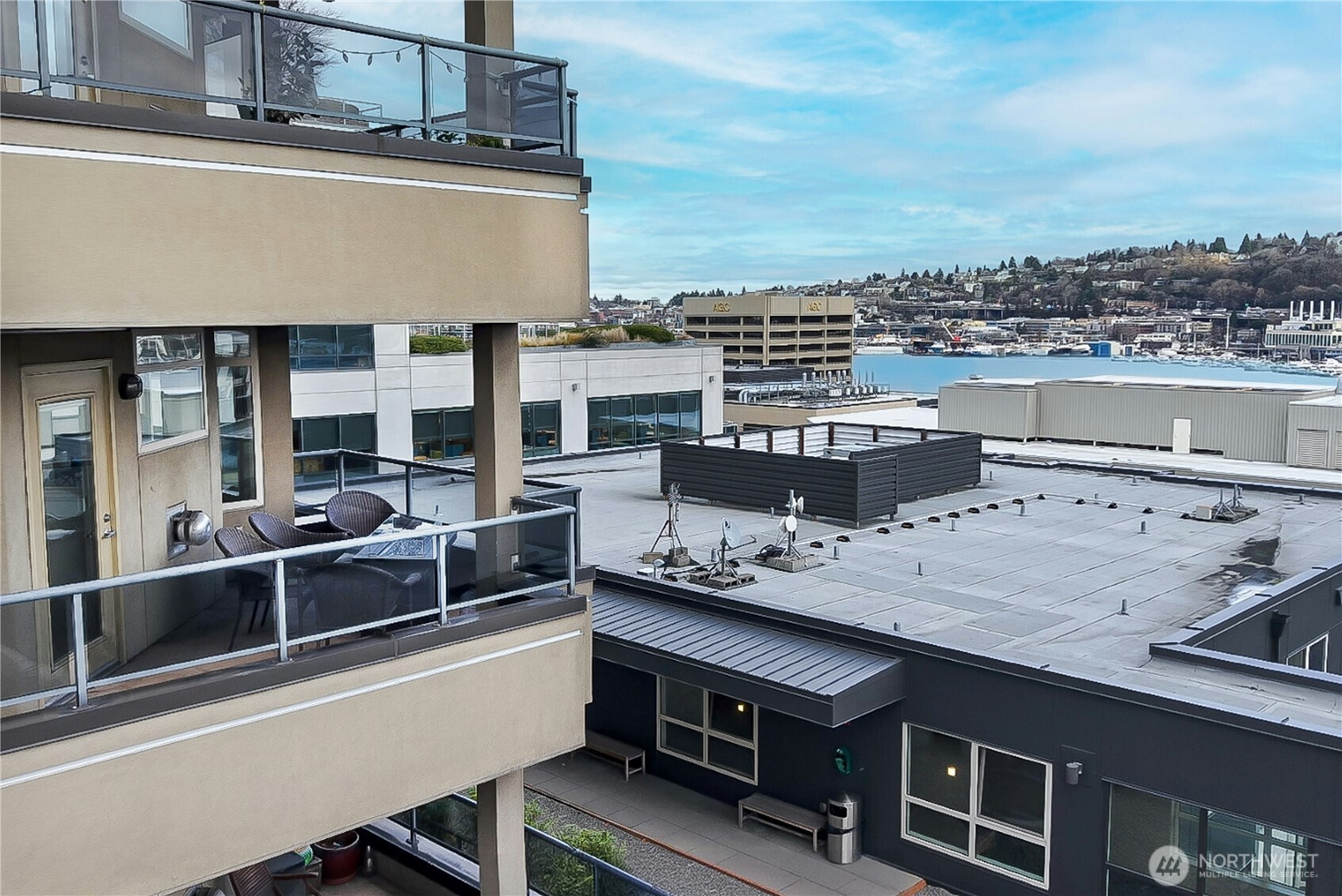 1000 N Aurora Avenue Unit: 4 0 9
