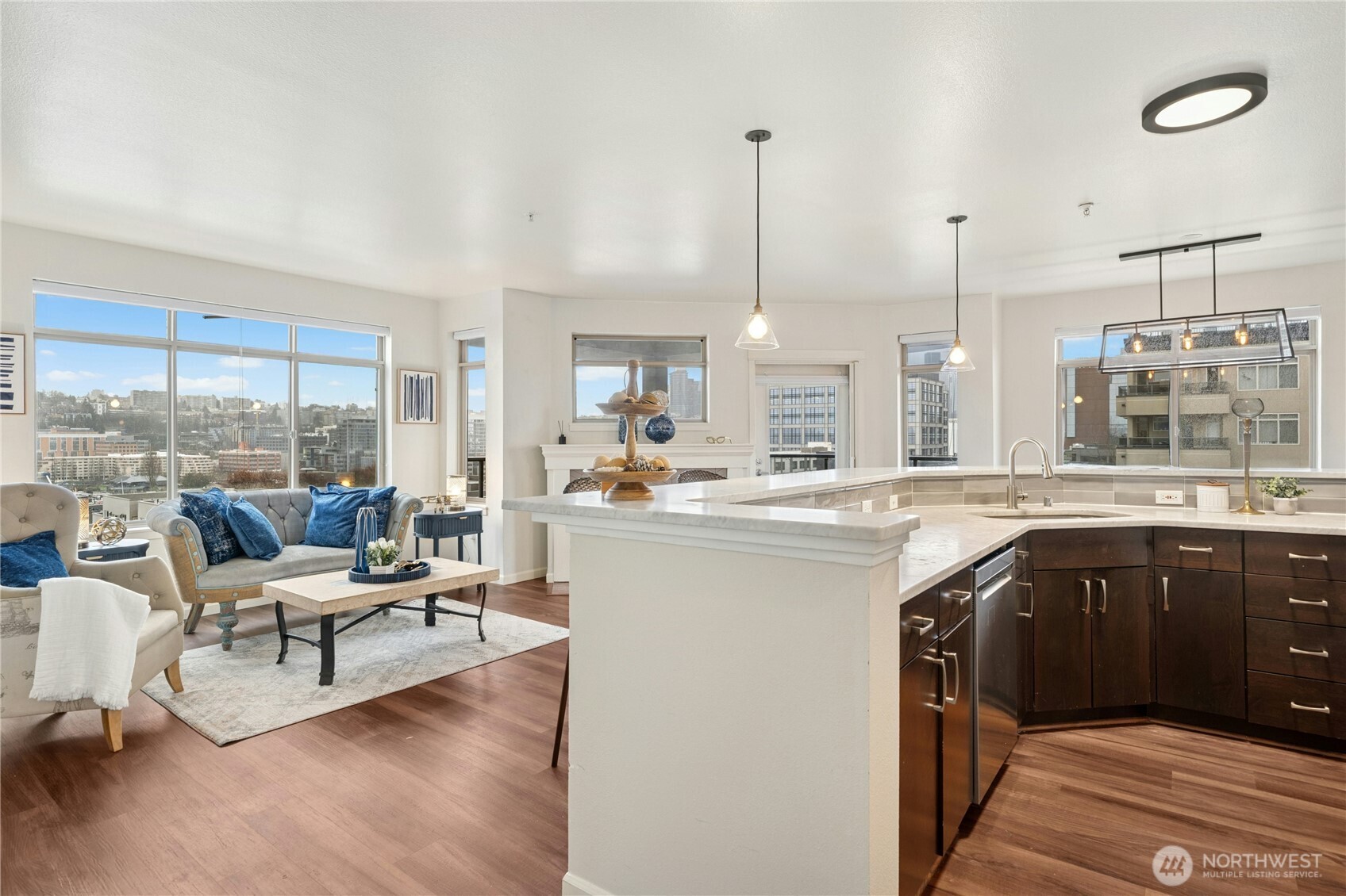 1000 N Aurora Avenue Unit: 4 0 9