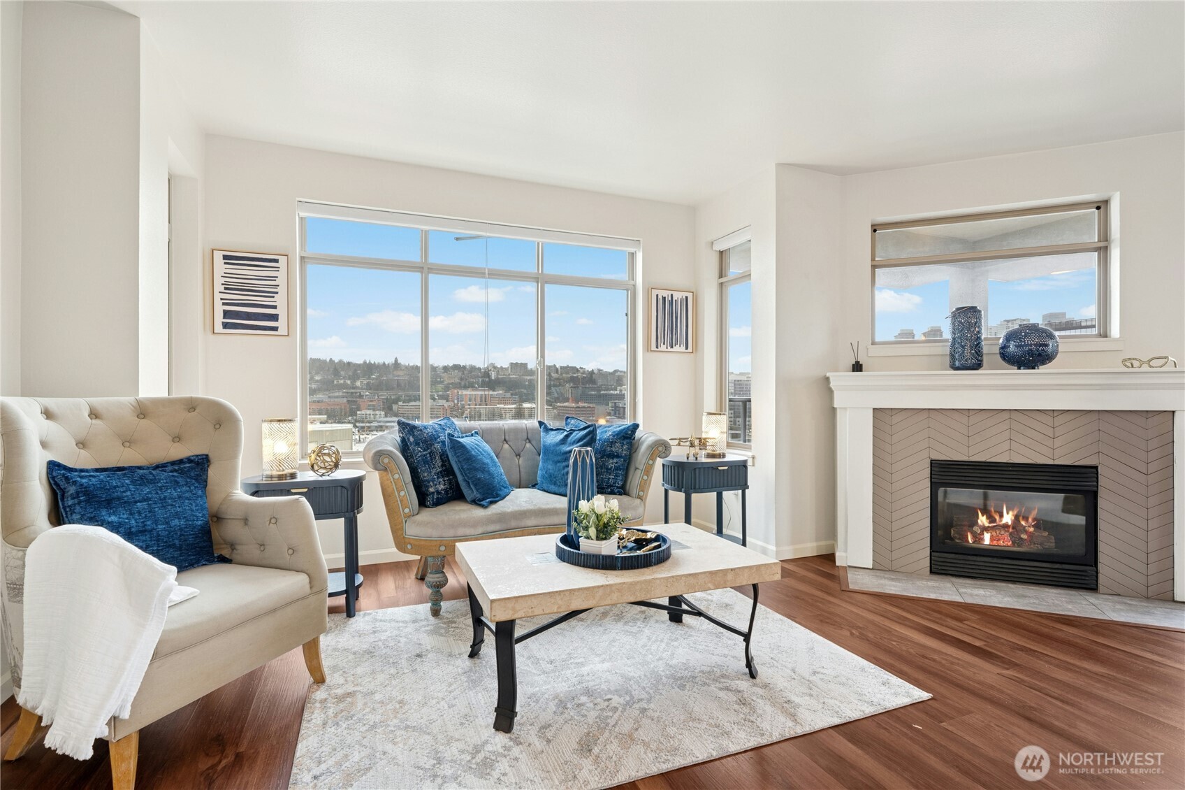 1000 N Aurora Avenue Unit: 4 0 9