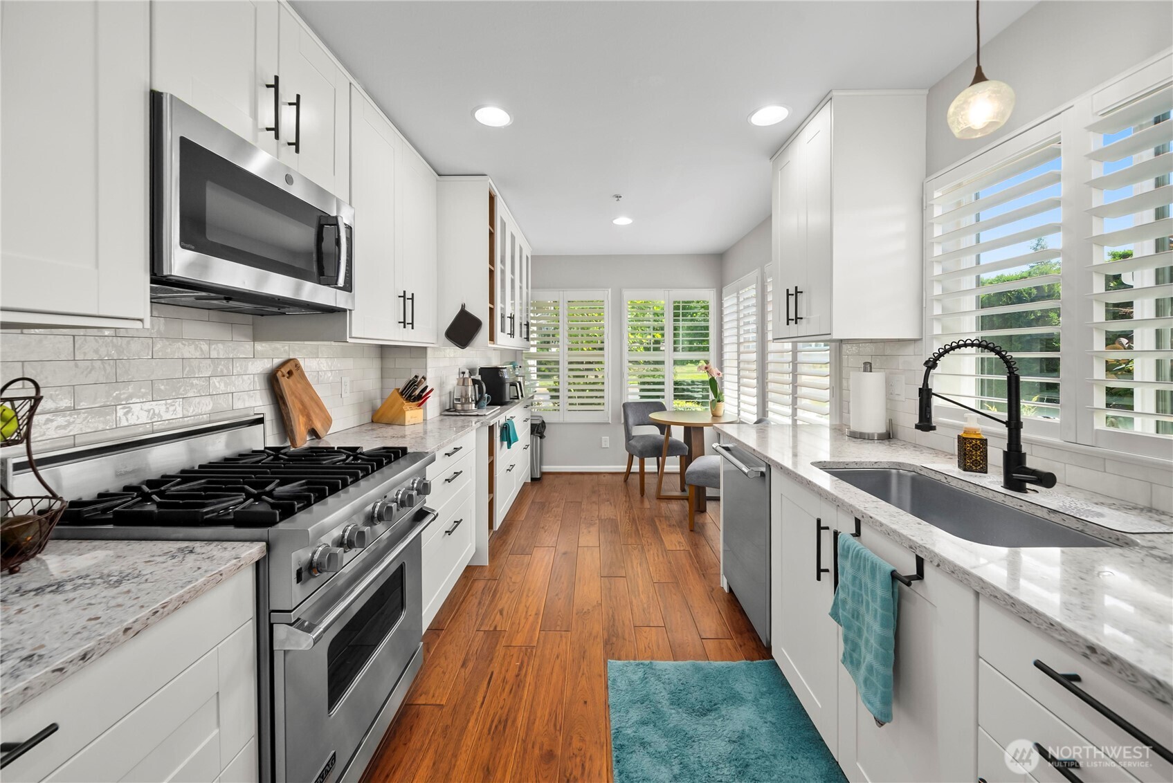 5909 Panorama Drive SE Unit: 21-101
