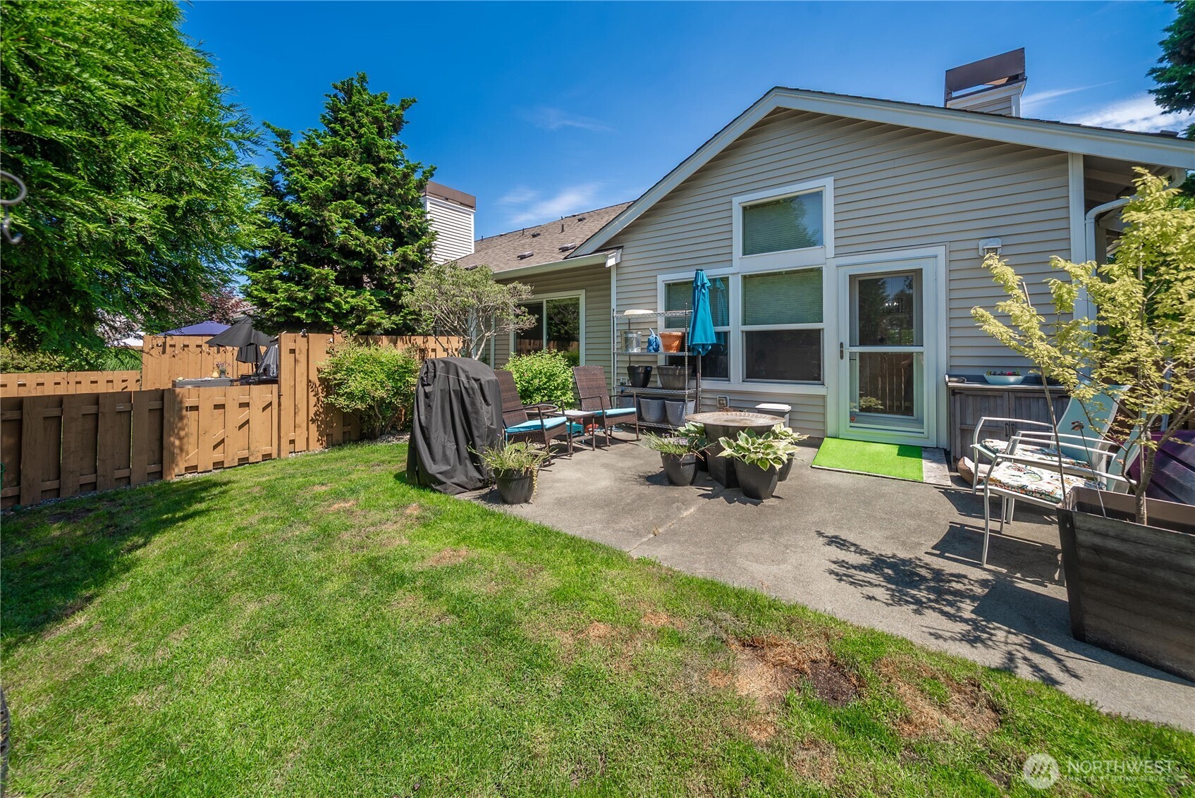 5909 Panorama Drive SE Unit: 21-101