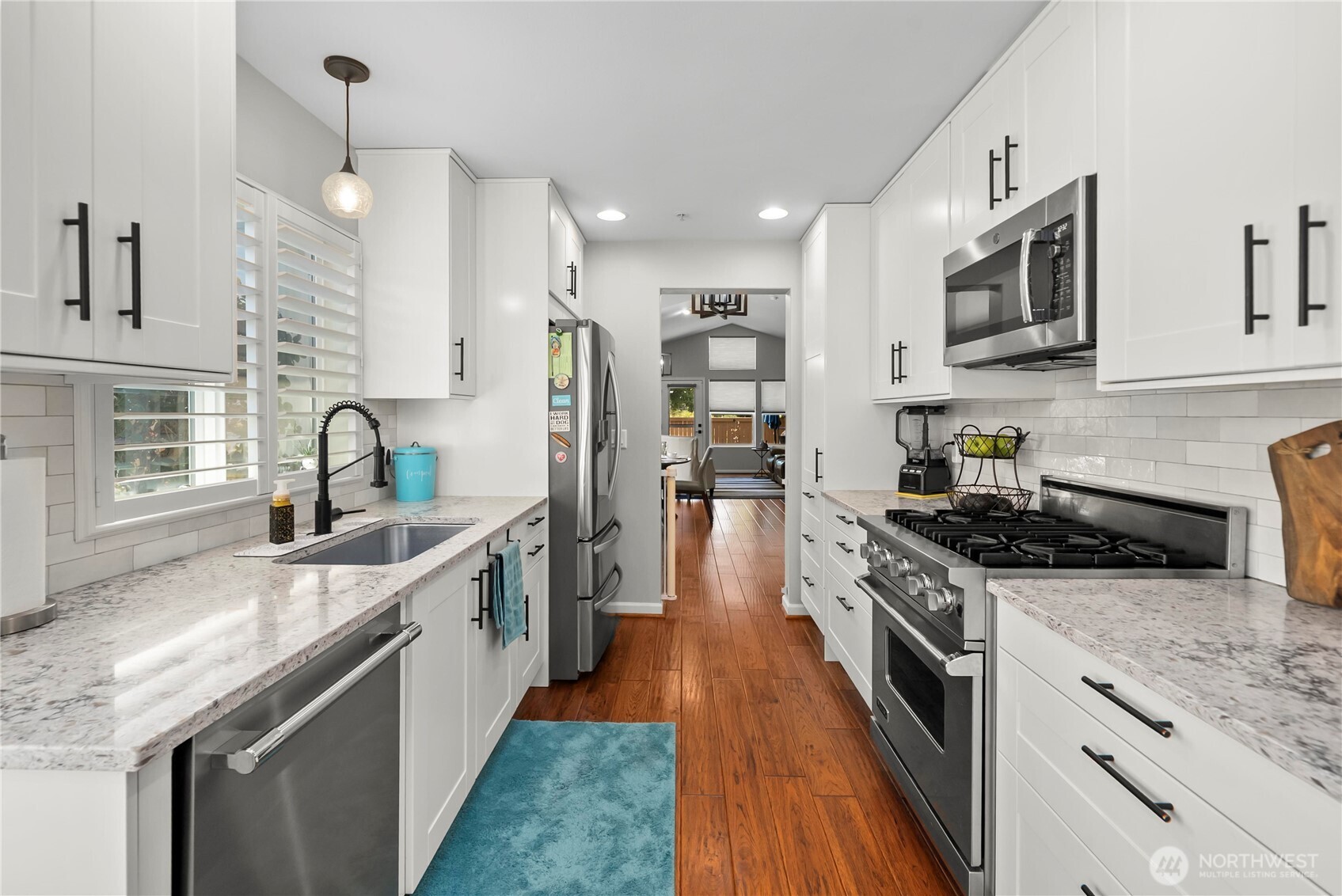 5909 Panorama Drive SE Unit: 21-101