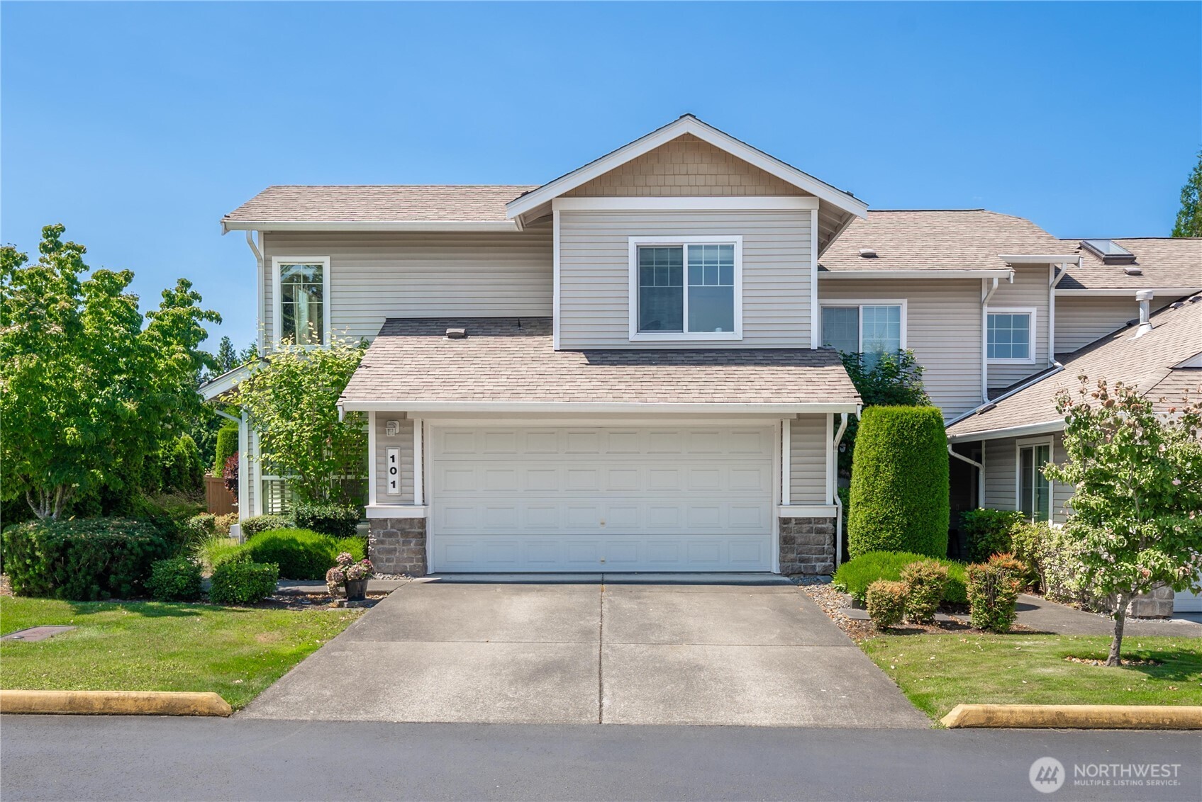5909 Panorama Drive SE Unit: 21-101