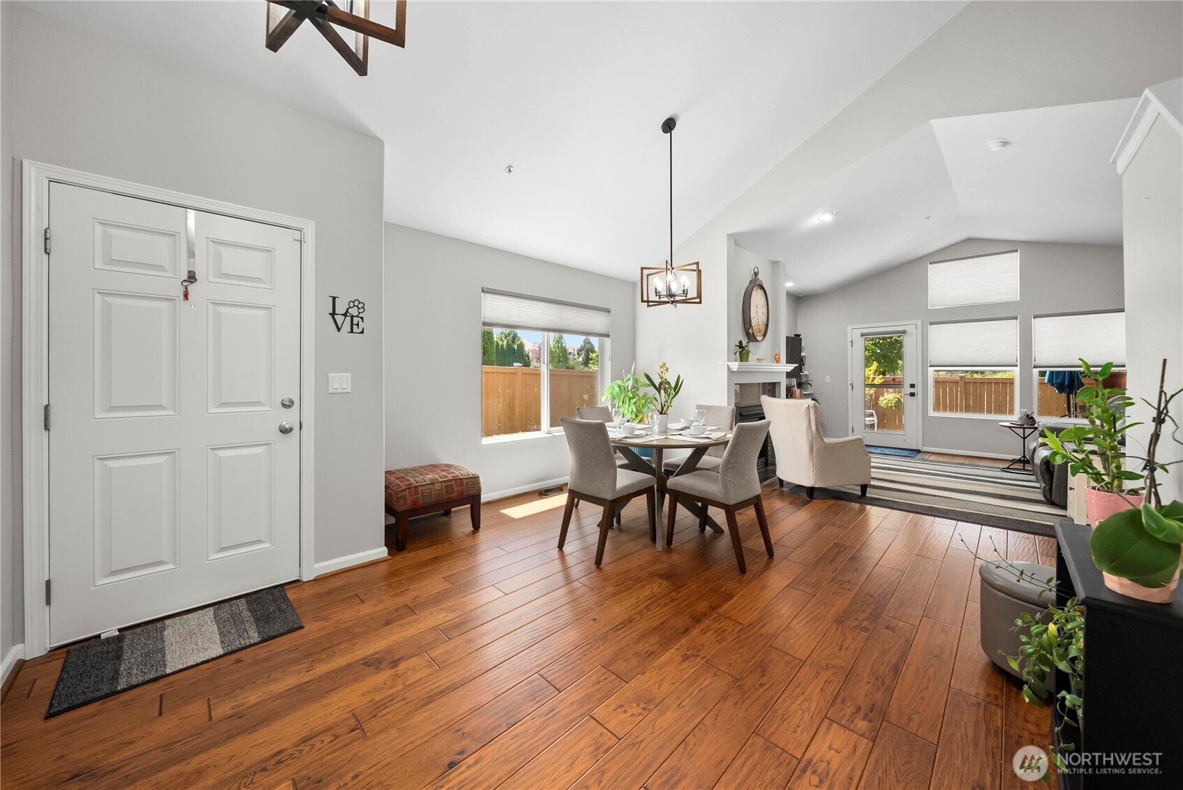 5909 Panorama Drive SE Unit: 21-101