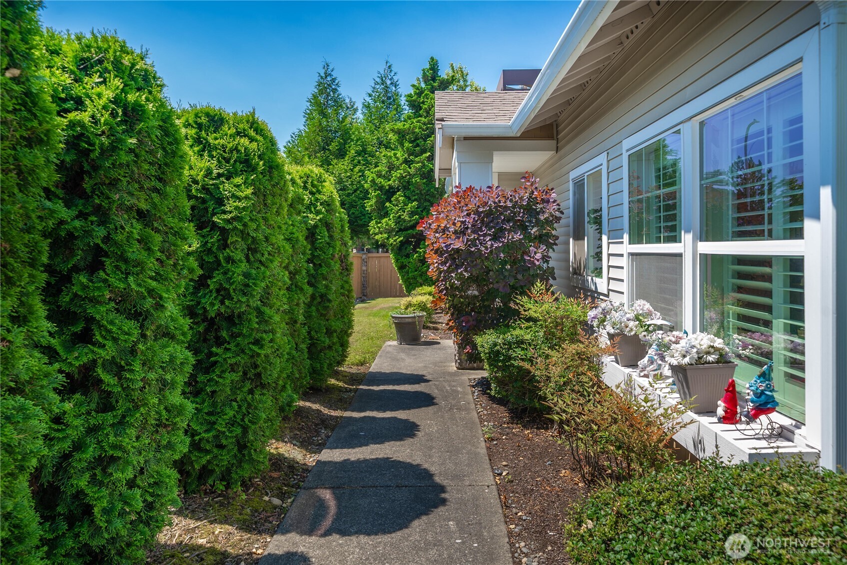 5909 Panorama Drive SE Unit: 21-101