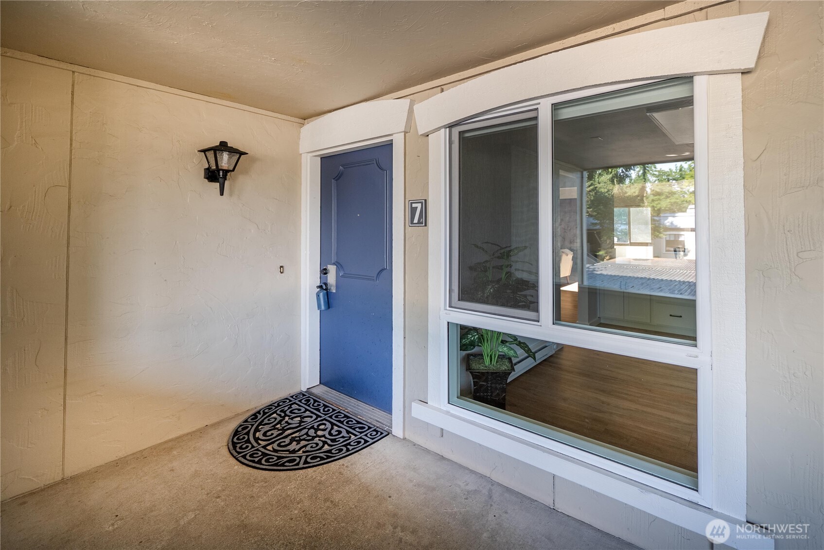 10221 NE 16th Street Unit: H7