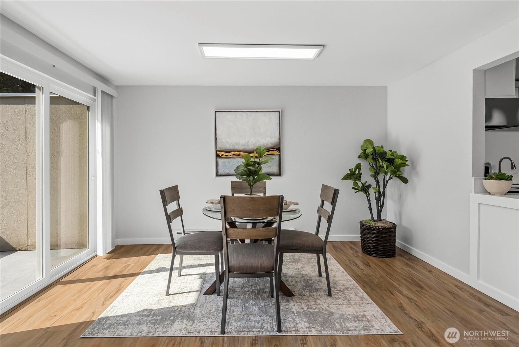 10221 NE 16th Street Unit: H7