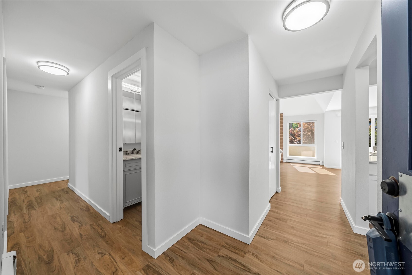 10221 NE 16th Street Unit: H7