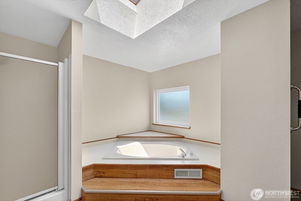 1402 22nd Street NE Unit: 546