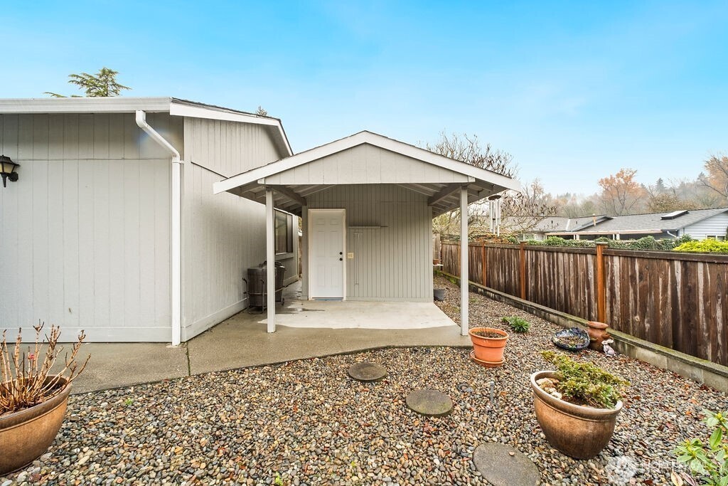1402 22nd Street NE Unit: 546