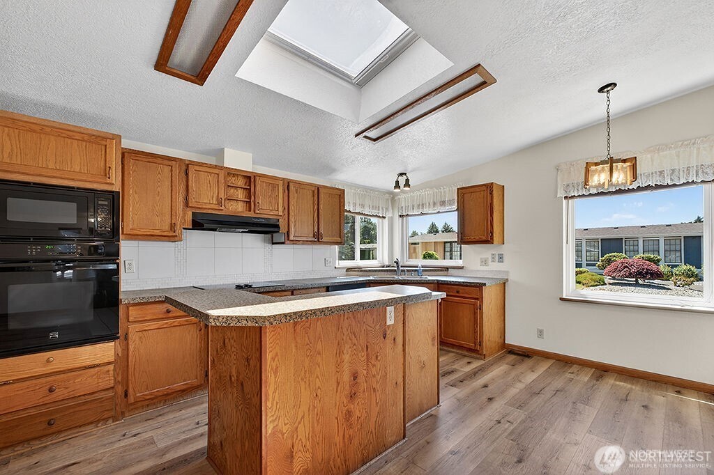 1402 22nd Street NE Unit: 546