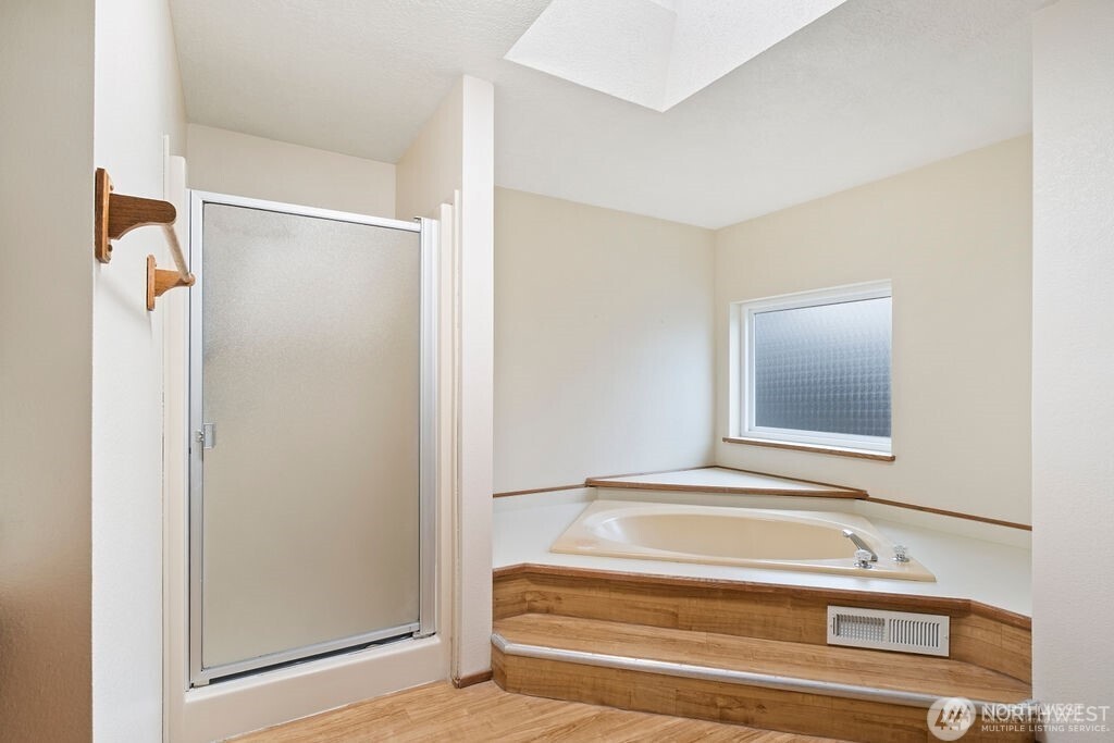 1402 22nd Street NE Unit: 546