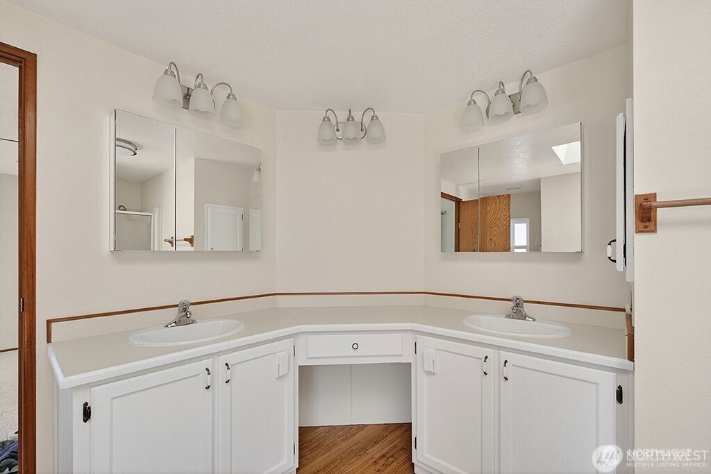 1402 22nd Street NE Unit: 546