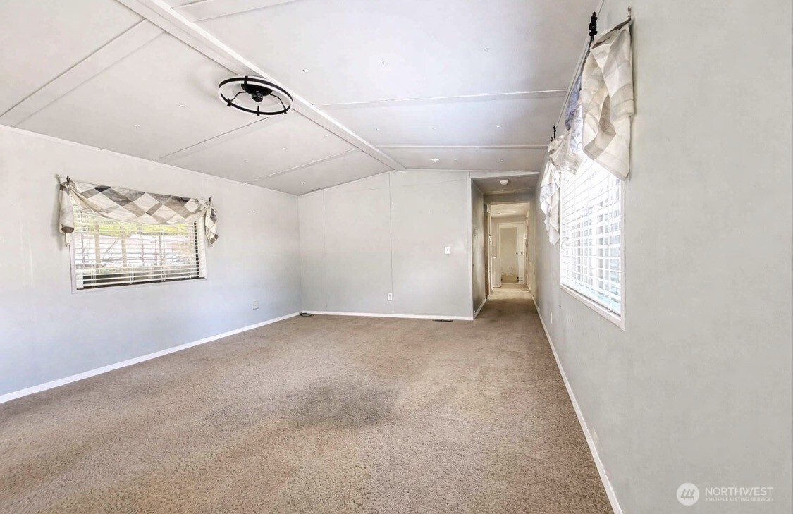 8508 144th Avenue E Unit: 11