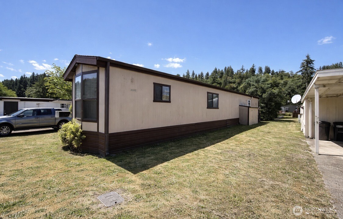 8508 144th Avenue E Unit: 11