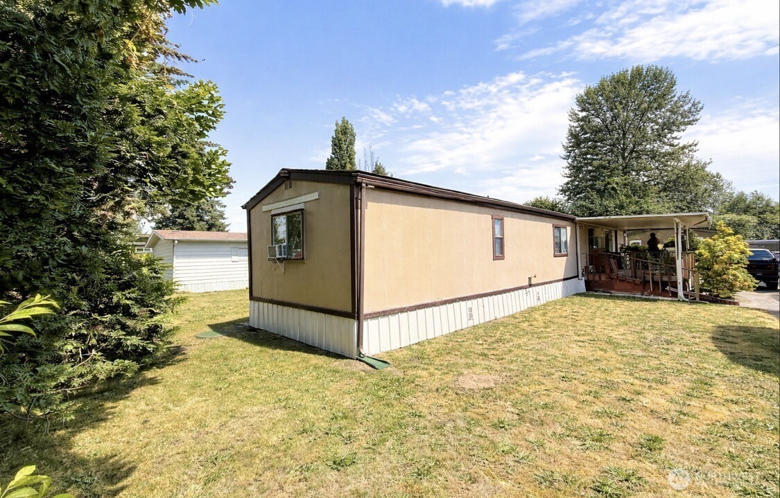 8508 144th Avenue E Unit: 11