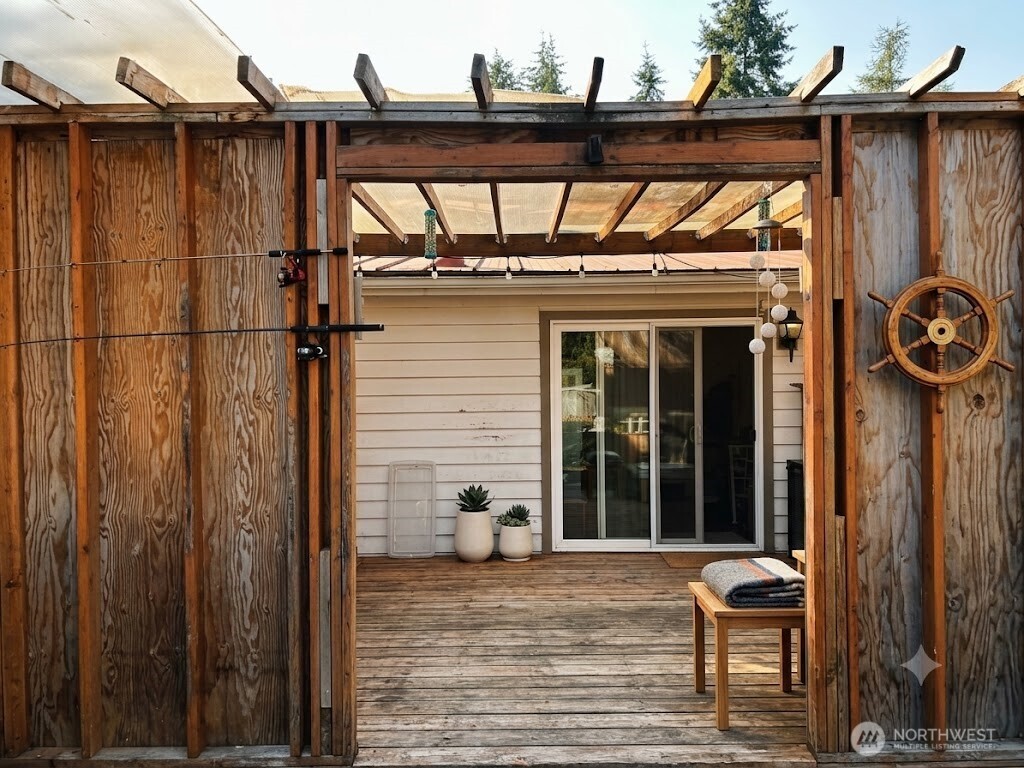 31 Spruce Lane