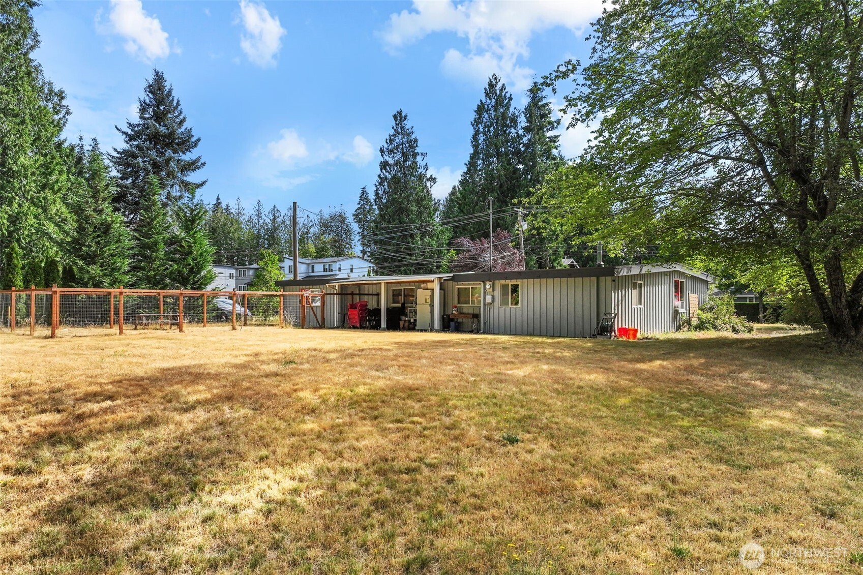 1215 244th Avenue NE