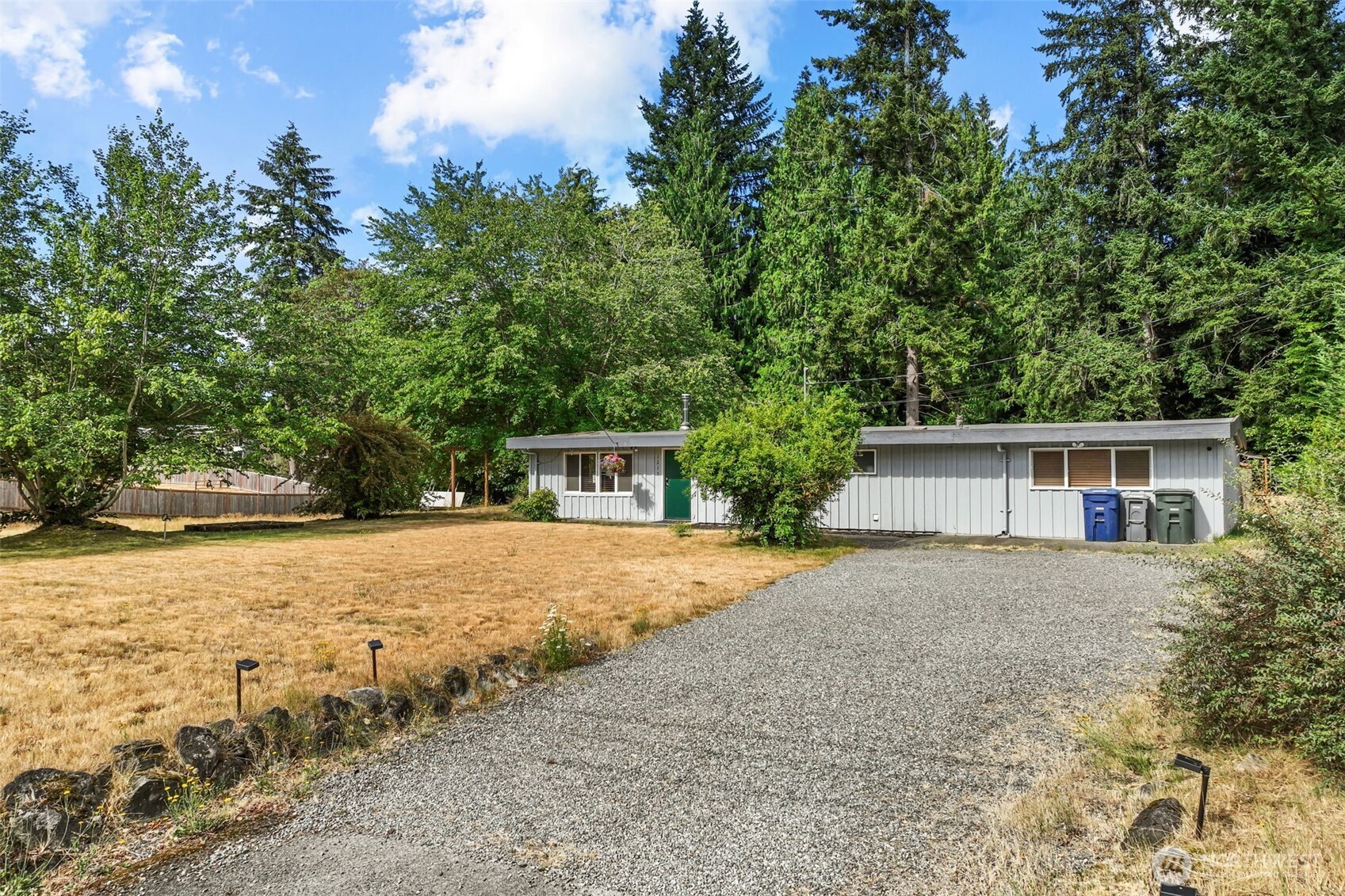 1215 244th Avenue NE