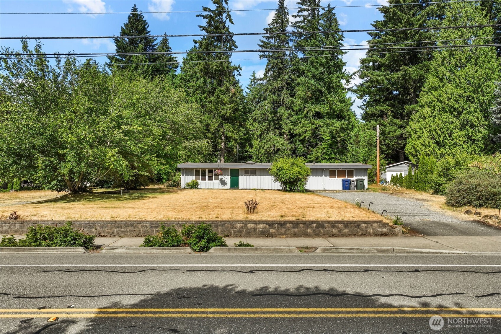 1215 244th Avenue NE