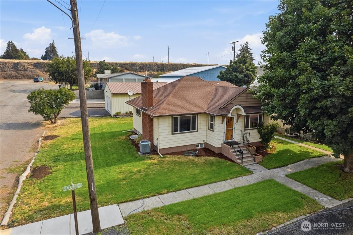 15 NW Cole