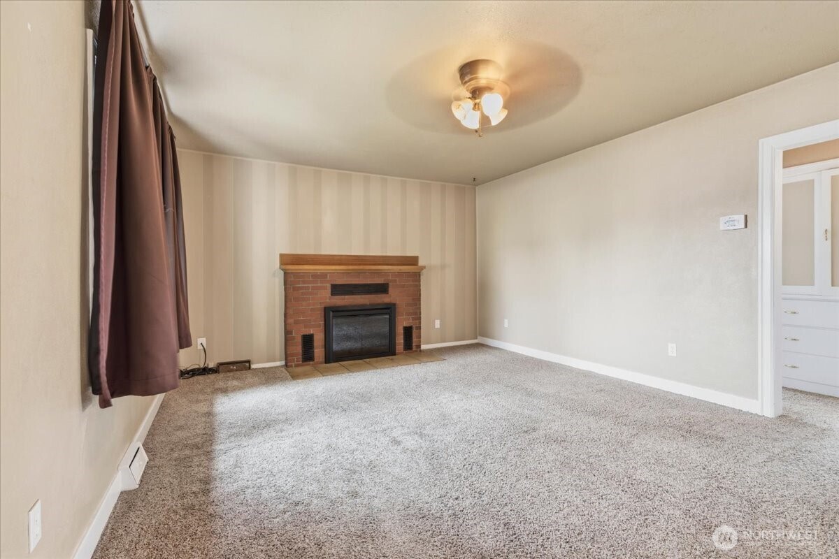 15 NW Cole