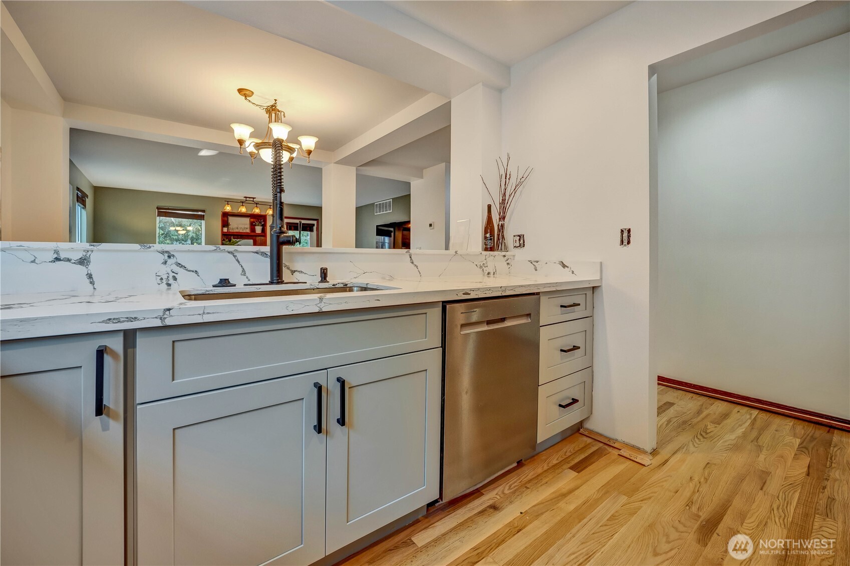 820 Mill Avenue